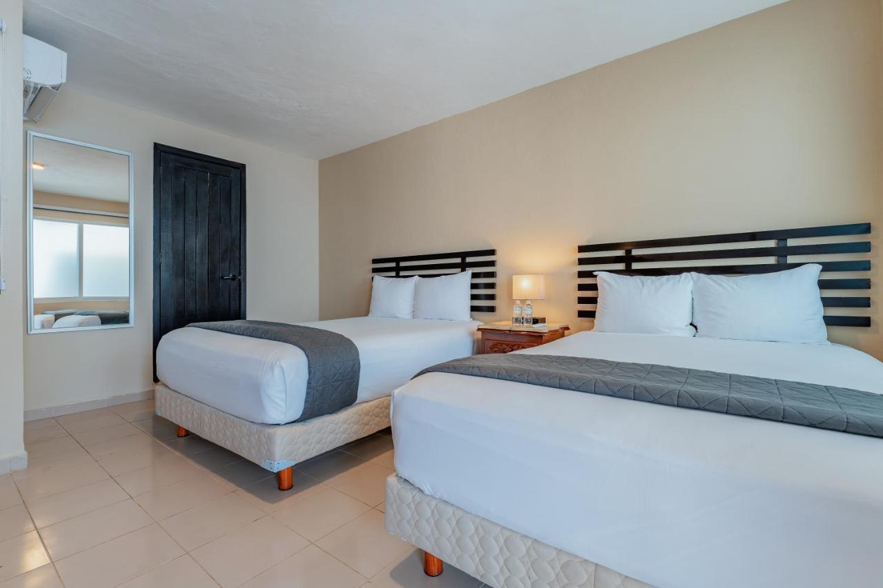 Hotel Brisas 5A Av, Playa Del Carmen Eksteriør billede